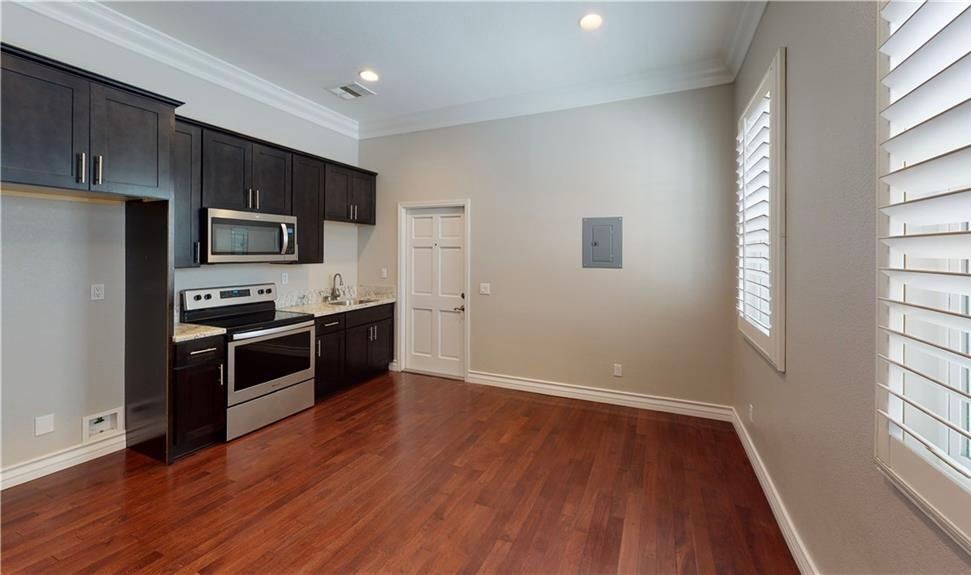 Building Photo - 6029 Lily Rock Dr