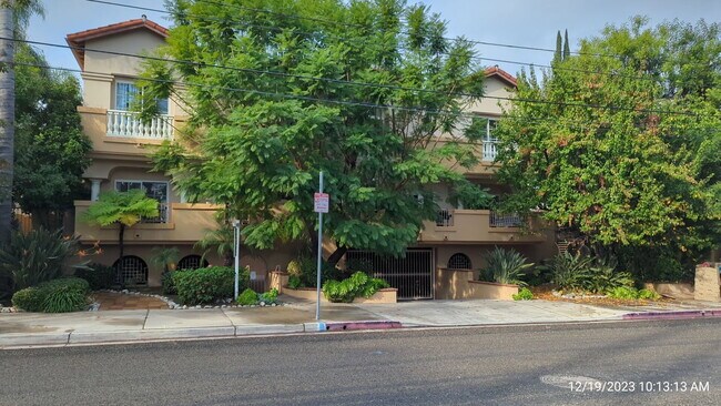 Building Photo - 4735 Gloria Ave