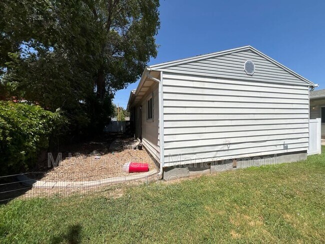 Building Photo - 1597 W 12800 S