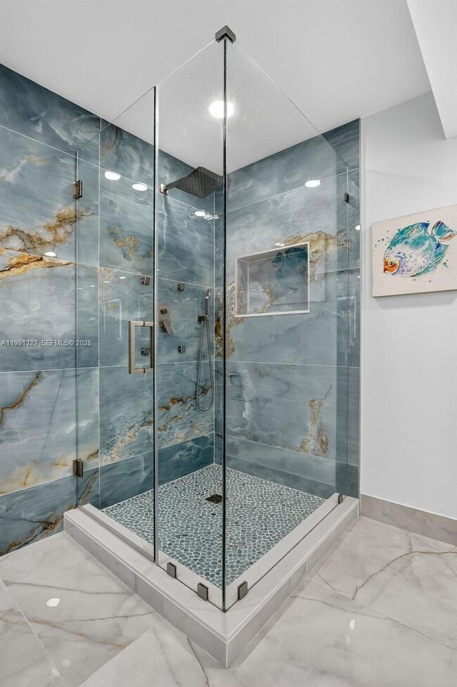 Building Photo - 7145 Promenade Dr