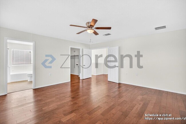Building Photo - 7414 Bluebonnet Bay