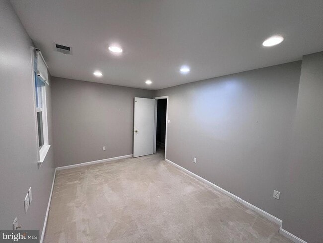 Building Photo - 6516 Cape Ct
