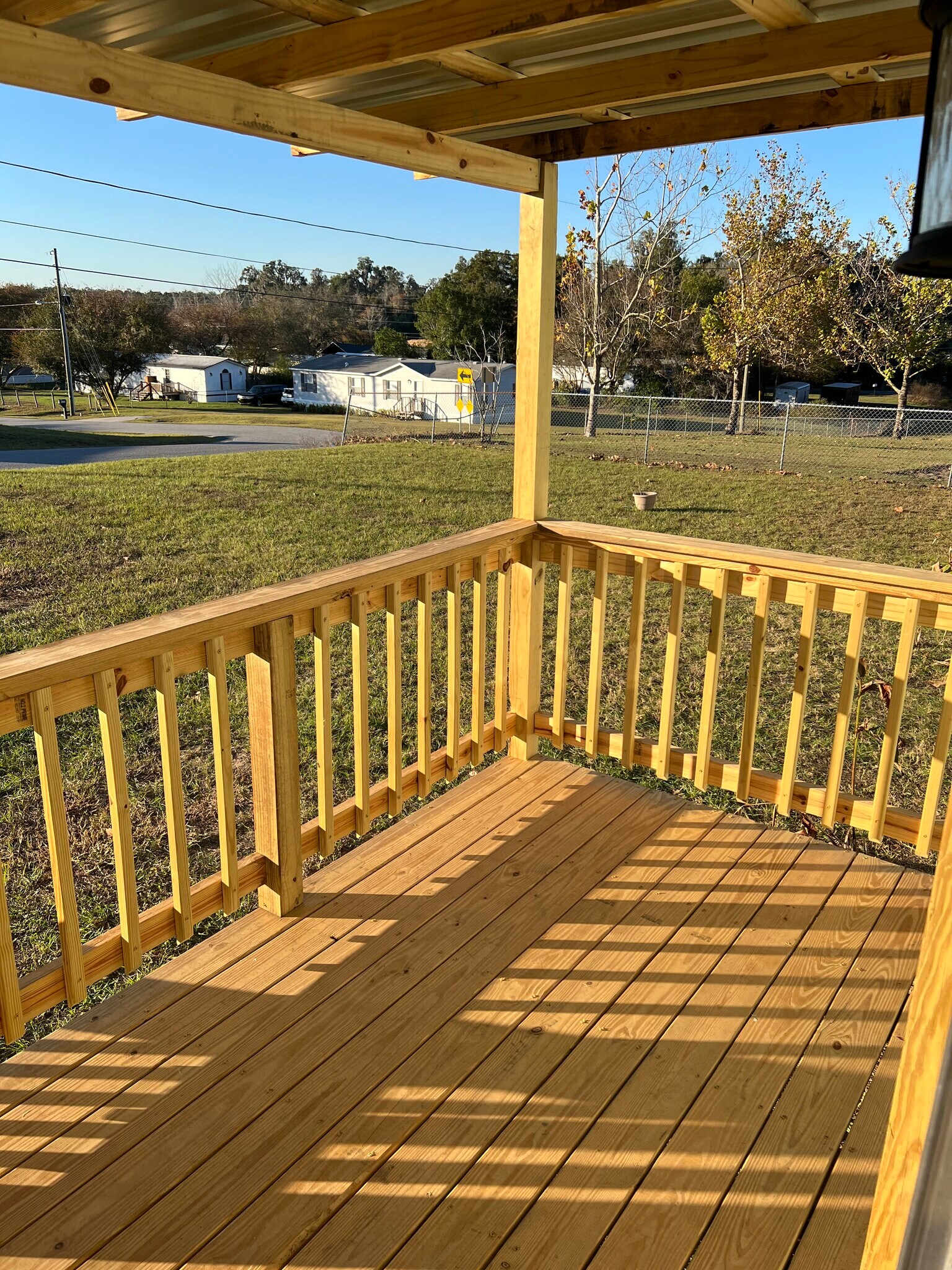 Building Photo - 14051 SE 63rd Ter