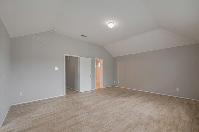 Building Photo - 9926 Myrtle Field Ln