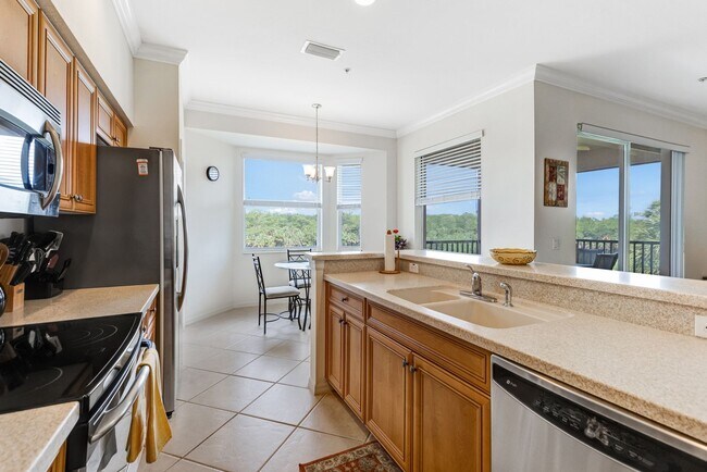 Building Photo - ** HERITAGE BAY ** 2 BED / 2 BATH - CONDO - GOLF MEMBERSHIP - ANNUAL OR SHORT TERM RENTAL