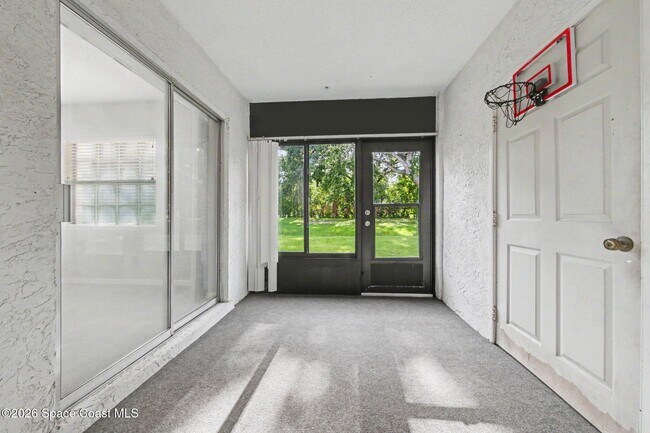 Building Photo - 3150 Sir Hamilton Cir