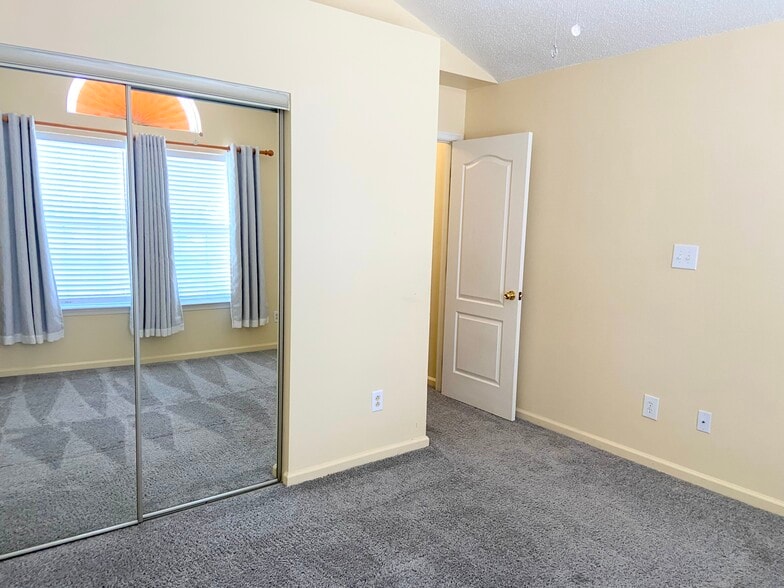 Bedroom 2 - 2509 Hartley St