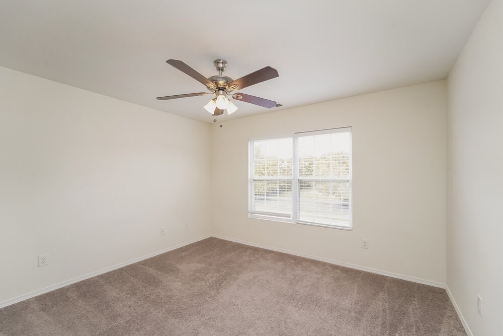 Building Photo - 1646 Rustic Arch Way