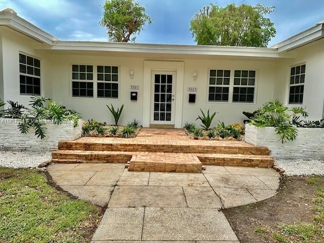 Building Photo - 3801 Ponce de Leon Blvd