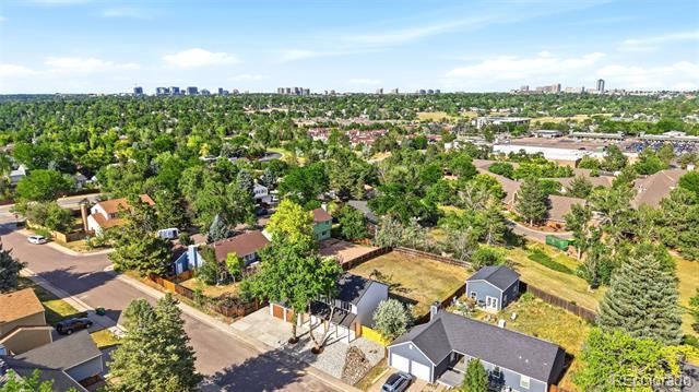 Building Photo - 6752 S Dahlia Ct