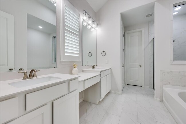 Building Photo - 7705 Pace Ravine Dr