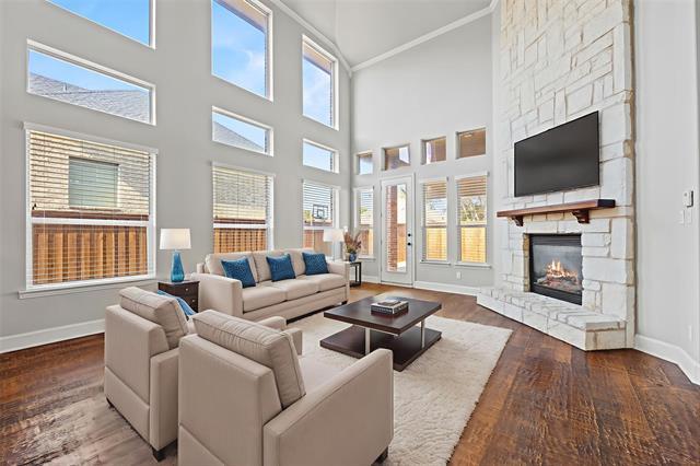 Building Photo - 9750 Candlewood Dr