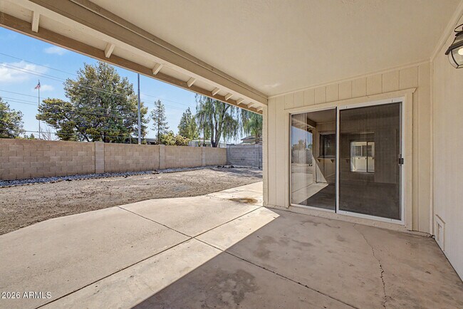 Building Photo - 17213 N 35th Dr