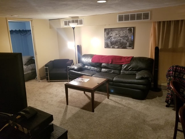 Primary Photo - 295 Prospect Ave