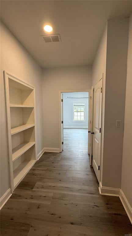 Building Photo - 703 Kingsley Dr