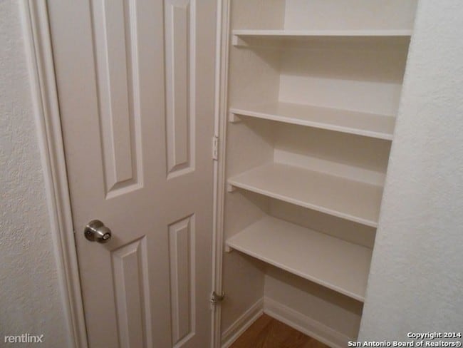 Building Photo - 3 br, 2.5 bath House - 11347 Buck Cyn