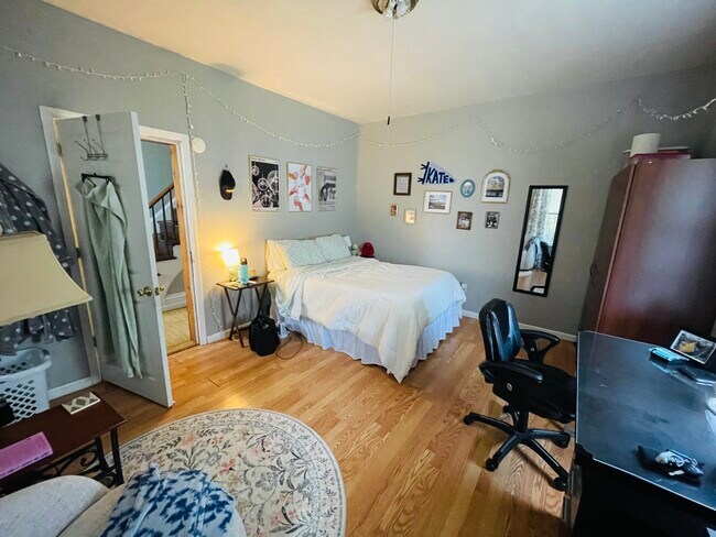 Building Photo - 41 Seminary Ave