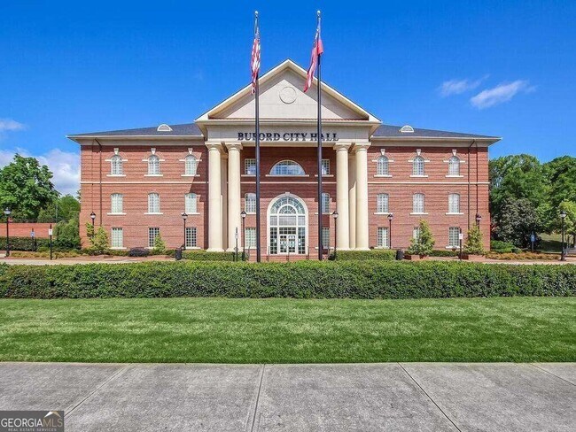 Building Photo - 999 Braselton Hwy