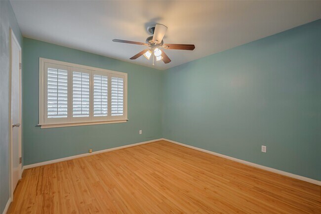 Building Photo - 7906 Braesview Ln