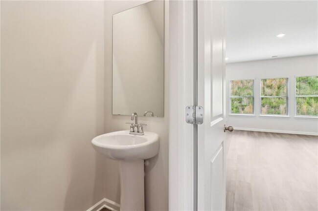 Building Photo - 2759 Aralynn Wy