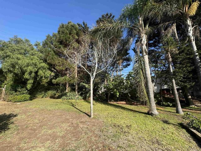 Building Photo - 4444 Orchard Ave