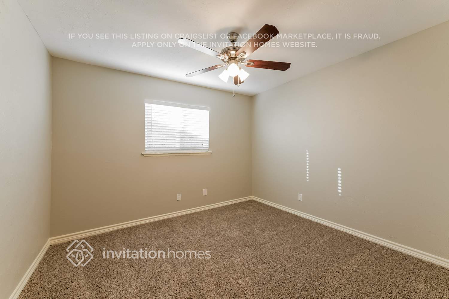 Building Photo - 2600 Treeview Dr