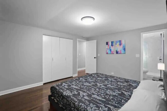 Building Photo - 409 Clifton Ct