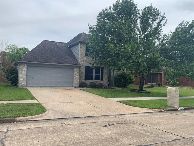 Primary Photo - 3415 Somerton Dr