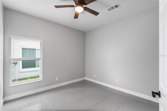 Building Photo - OVIEDO HOME FOR RENT!
