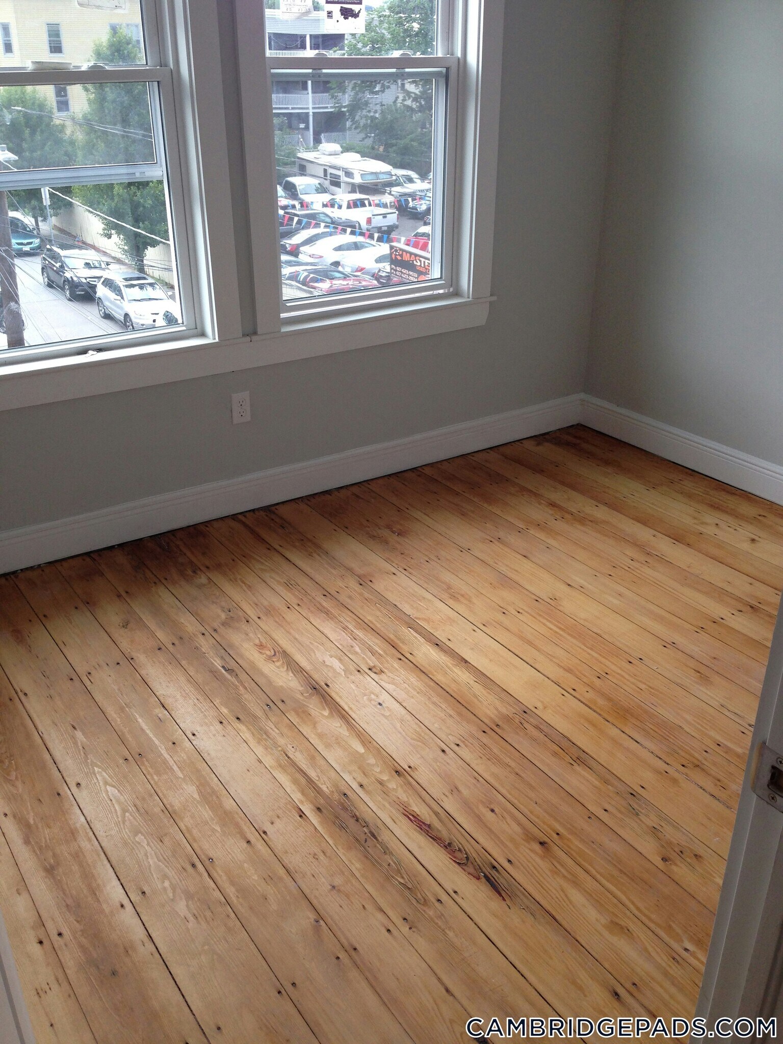 Building Photo - 376 Prospect St