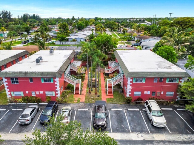 Building Photo - 2211 NW 64th Ave