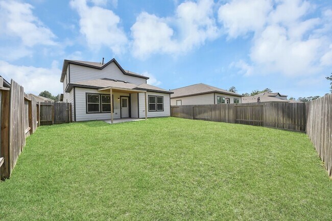Building Photo - 16489 Moss Ln