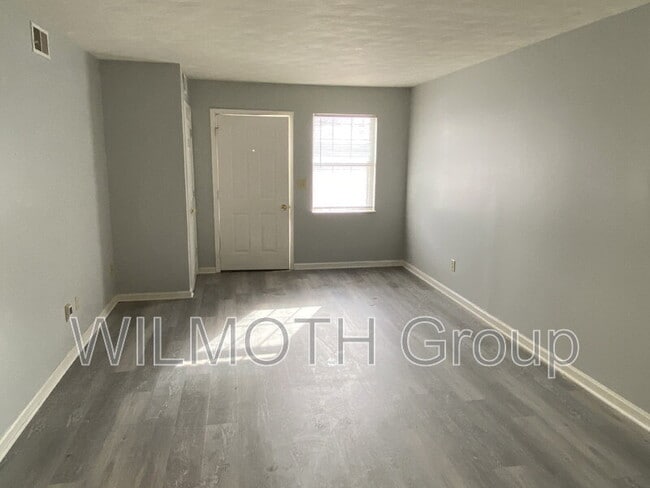 Building Photo - 1329 Millerwood Dr