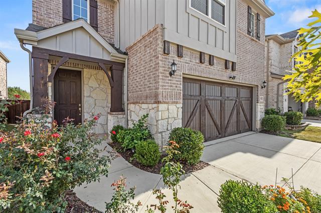 Building Photo - 9922 Michael Irvin St