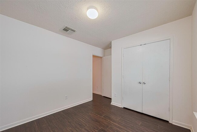 Building Photo - 3514 Garrison Run Dr