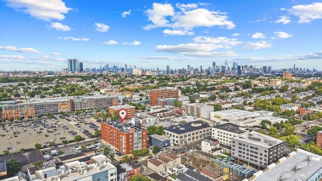 Building Photo - 172 Culver Ave