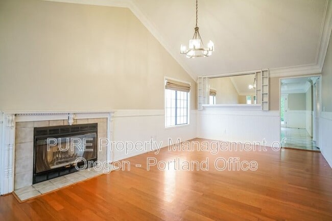 Building Photo - 10449 SW Keri Ct