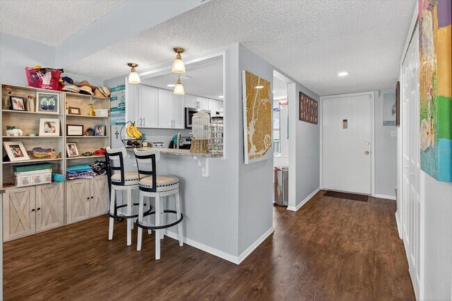 Building Photo - 1146 King Arthur Ct