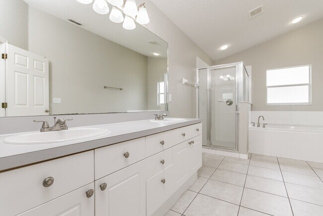 Building Photo - 2955 Conner Ln