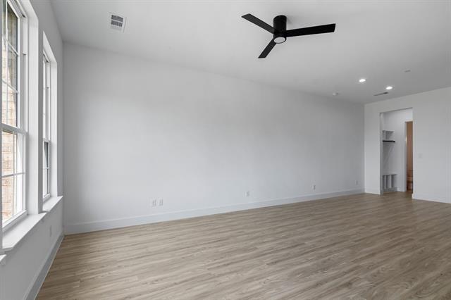 Building Photo - 3421 Sanjeev Dr
