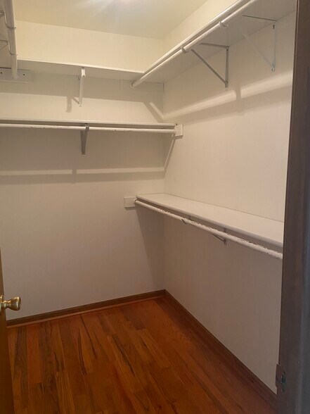 Building Photo - 2633 41st Pl