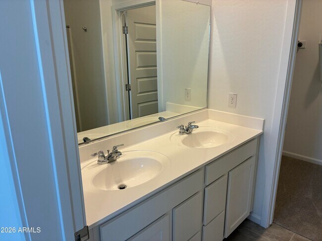 Building Photo - 17321 W Gray Fox Trl