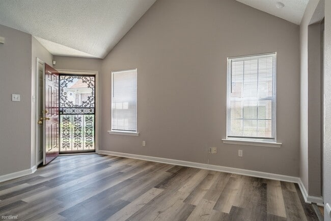 Building Photo - 3 br, 2.5 bath House - 7981 Marsha Woods D...