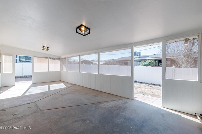 Building Photo - 4840 N Agua Fria Dr