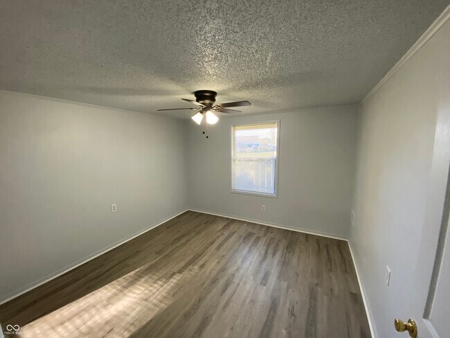 Building Photo - 2000 Indianapolis Rd