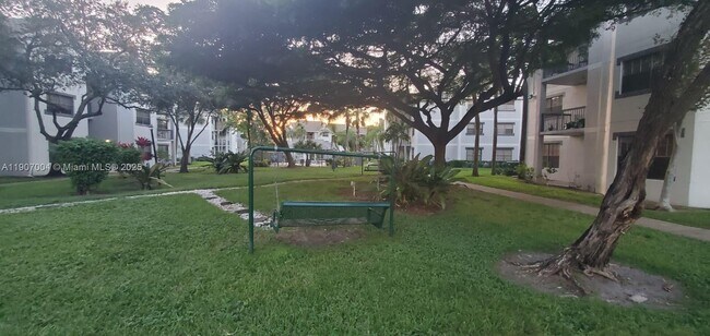 Building Photo - 11225 W Atlantic Blvd