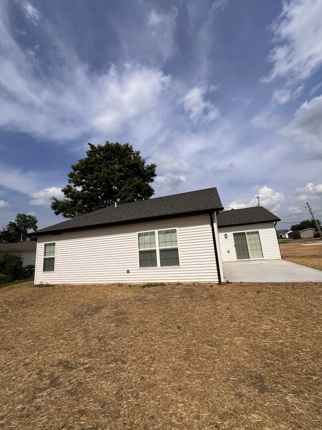 Building Photo - 212 Taylor St