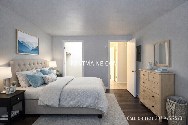 Building Photo - 20 Tall Pines Dr