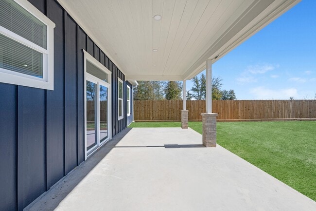 Building Photo - 510 Rd 5844