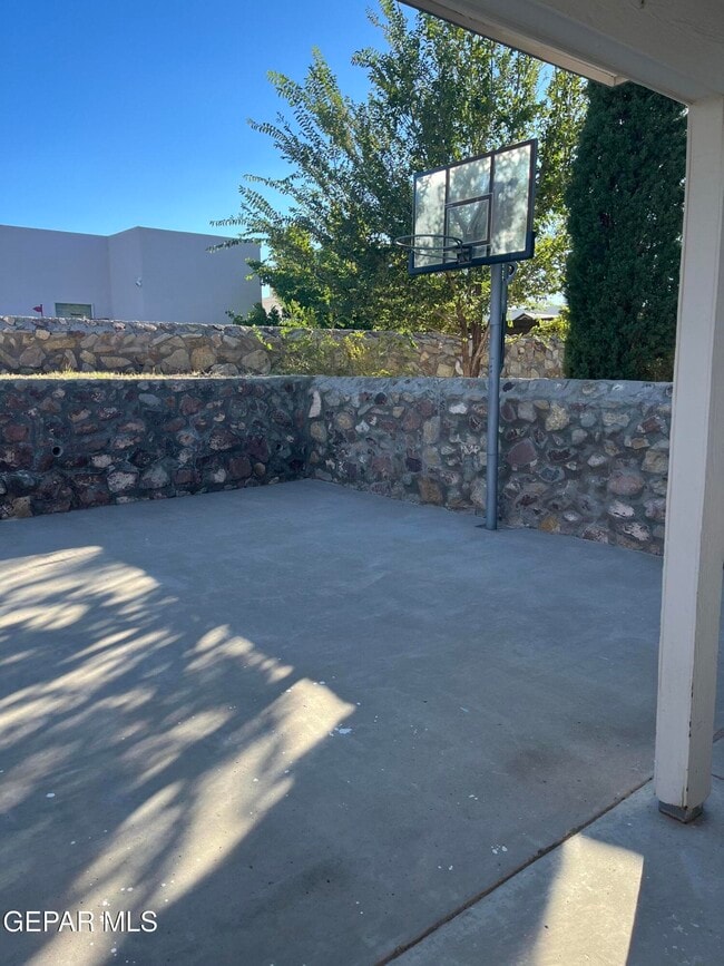 Building Photo - 6512 Dakota Ridge Dr